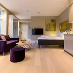 2 Dotre By Park