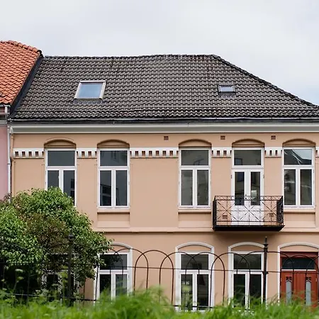 2 Dotre By Park Apartament *